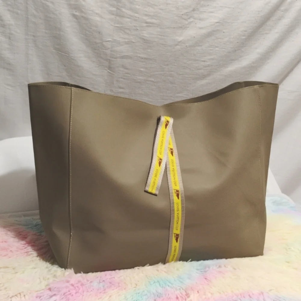 Authentic Louis Vuitton Limited Edition LV Cup Large Tote